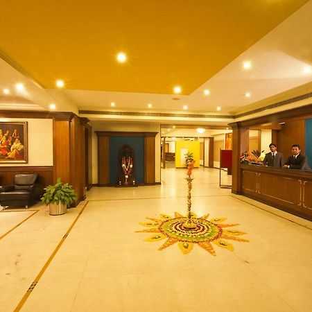 President Hotel Mysuru Zewnętrze zdjęcie