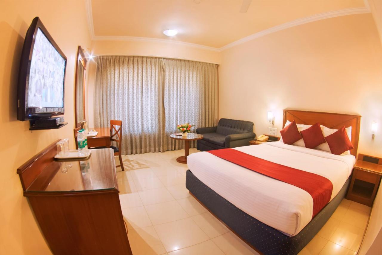 President Hotel Mysuru Zewnętrze zdjęcie