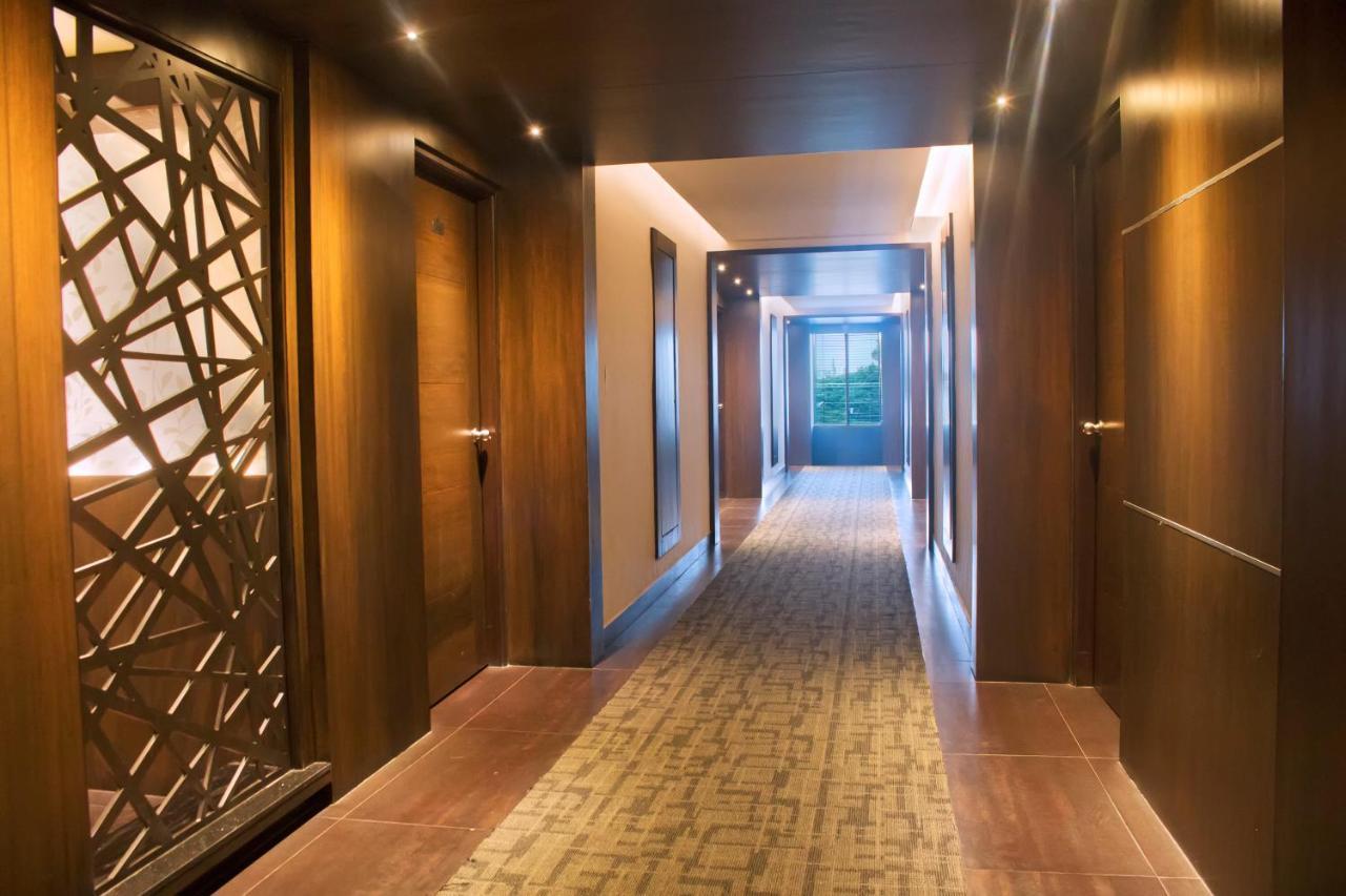 President Hotel Mysuru Zewnętrze zdjęcie