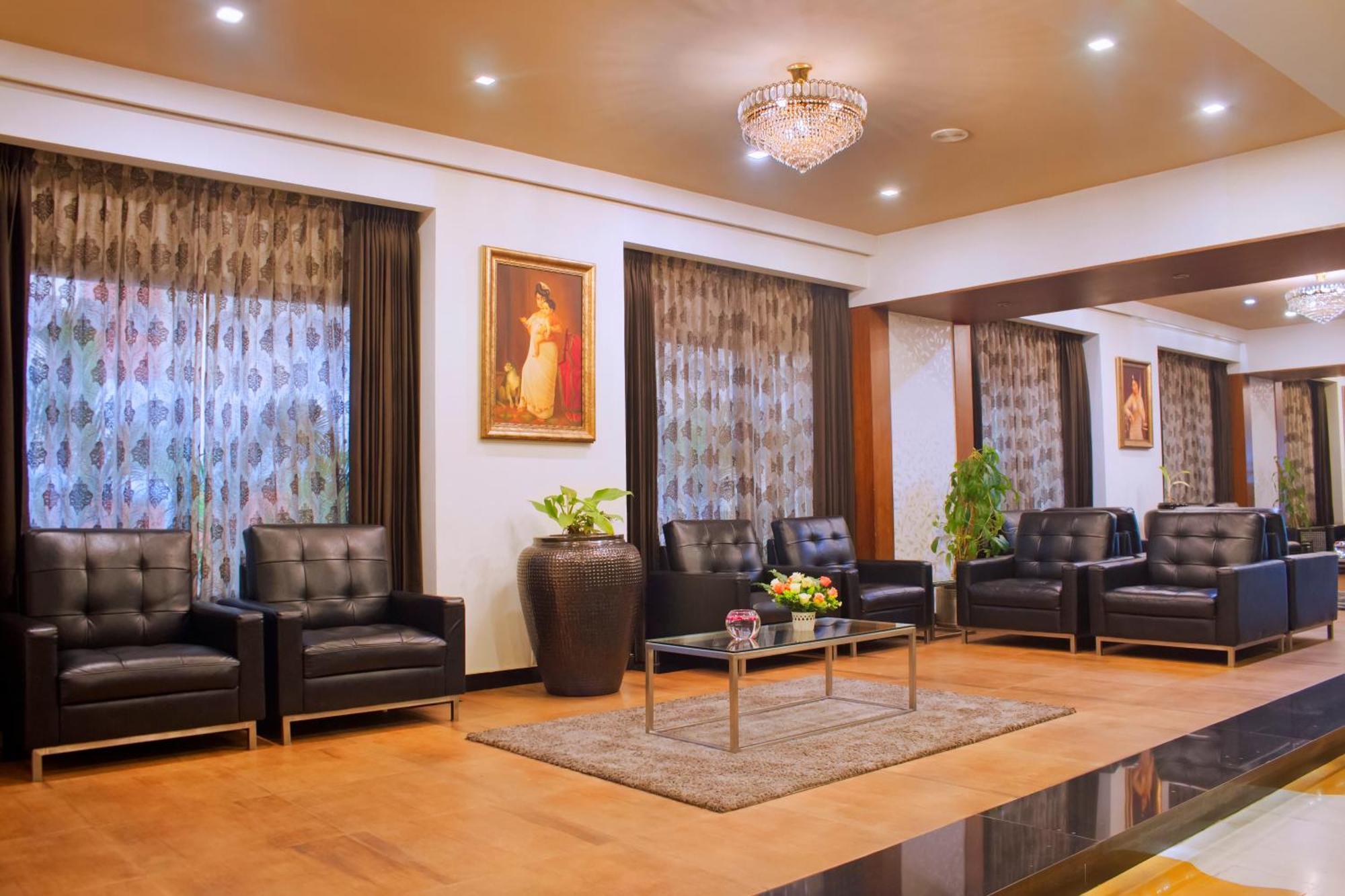 President Hotel Mysuru Zewnętrze zdjęcie